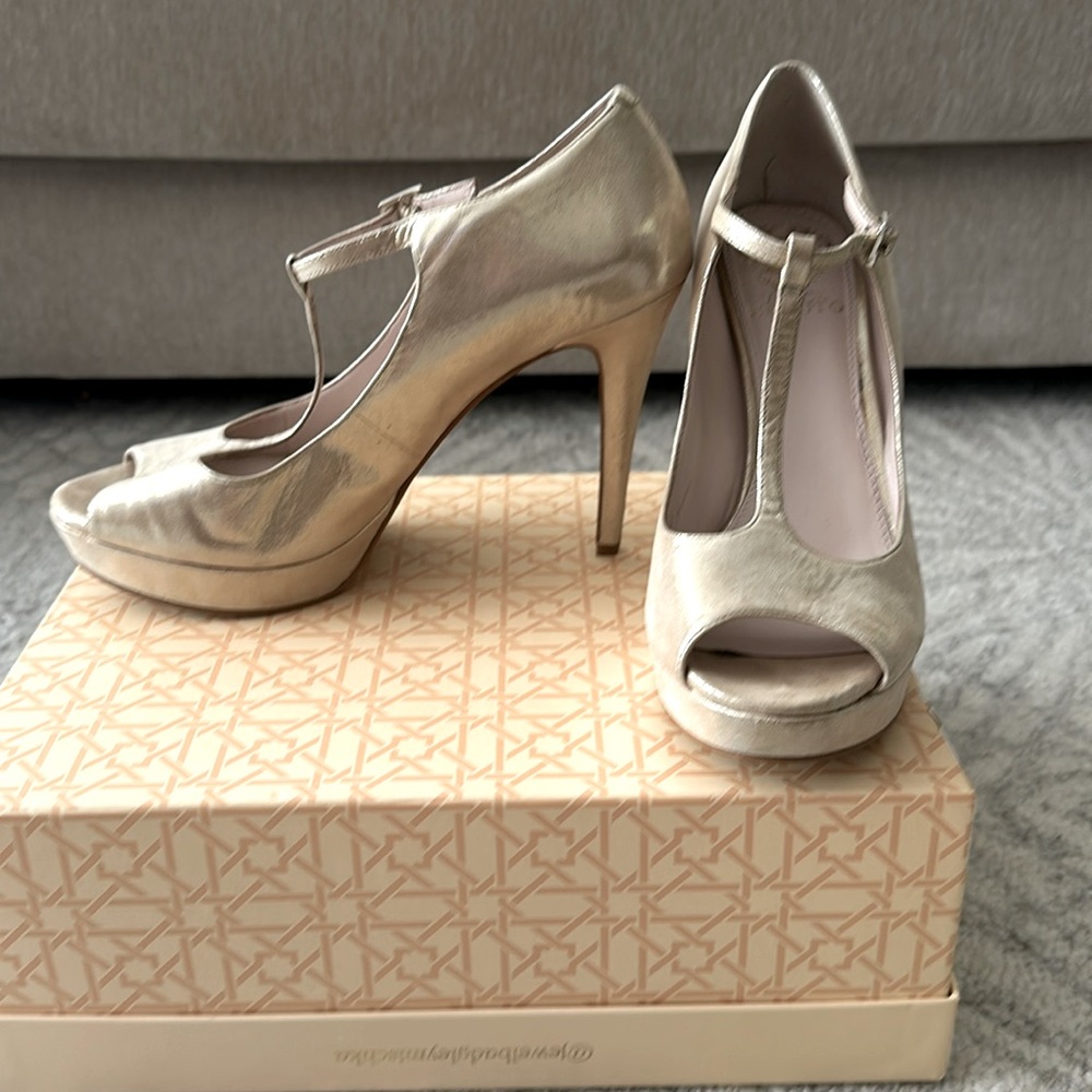 Vince Camuto Metallic Heels
